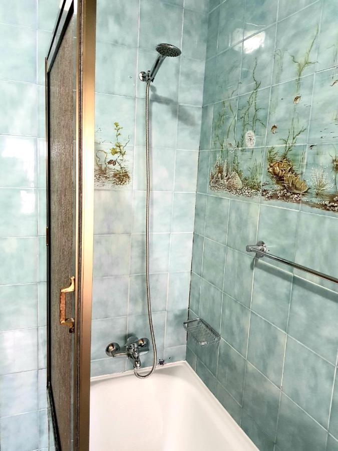Apartamentos Garrett Horta  Eksteriør bilde